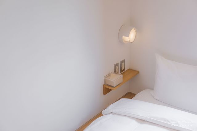 Hextuple Room-bed
