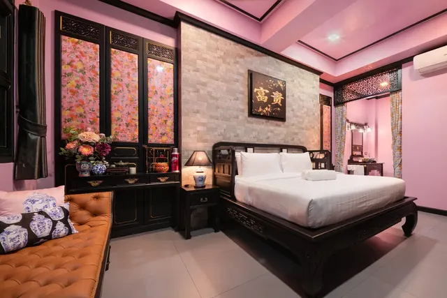 De Phanakron Boutique Hotel-Deluxe King Room-1
