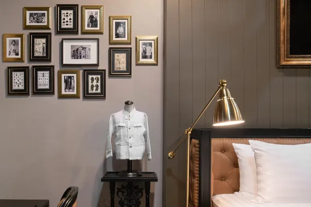 De Phanakron Boutique Hotel-Premier Deluxe Room-2
