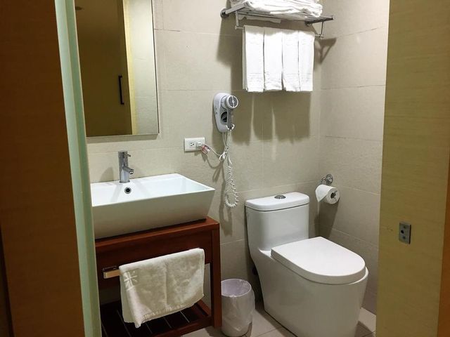 台北薇米商旅-標準家庭房（無窗）-7