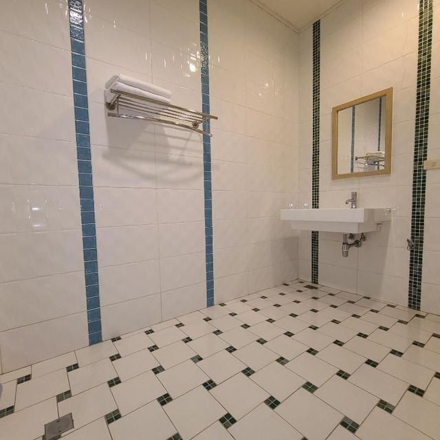 Blue Ocean Hill-Standard Double Room-3