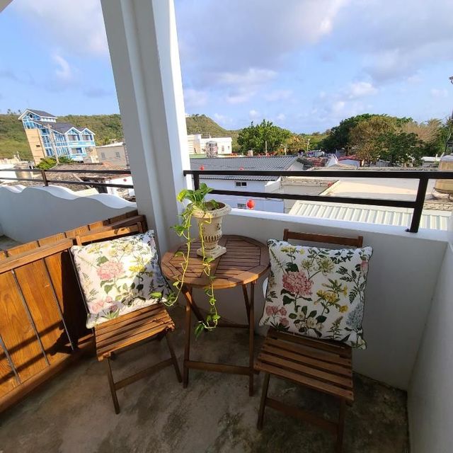 Blue Ocean Hill-Quadruple Room with Balcony-5