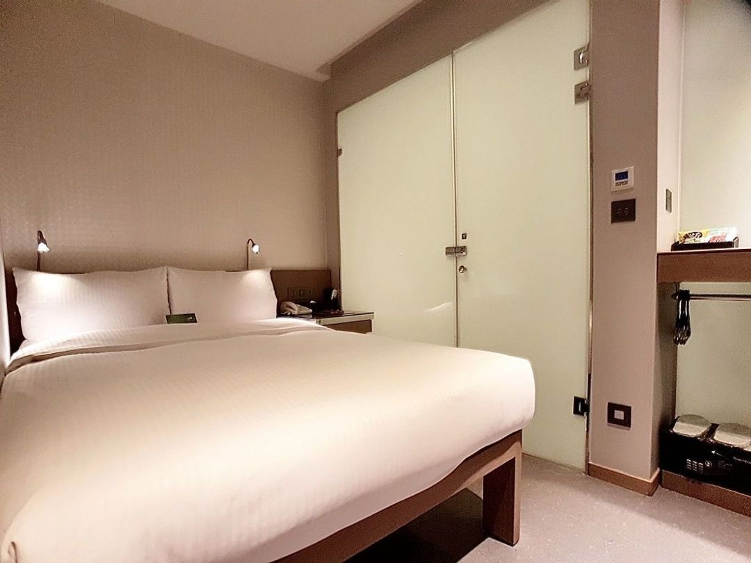 Hotel B7 Journey