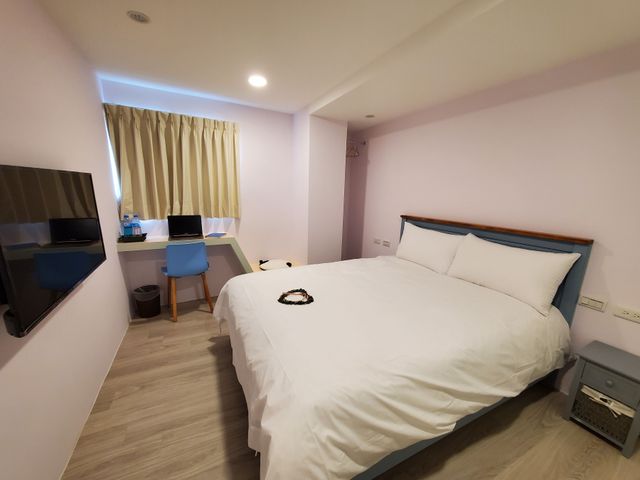 小窩旅店(羅東夜巿店)｜羅東夜市步行3分鐘-標準雙人房【不挑房】-3