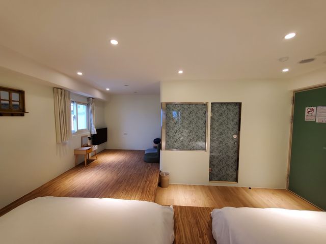 小窩旅店(羅東夜巿店)｜羅東夜市步行3分鐘-標準四人房【不挑房】-9