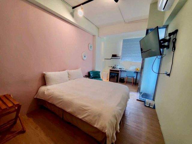 Slow Wow Hot Spring Hotel-Standard Double Room-3