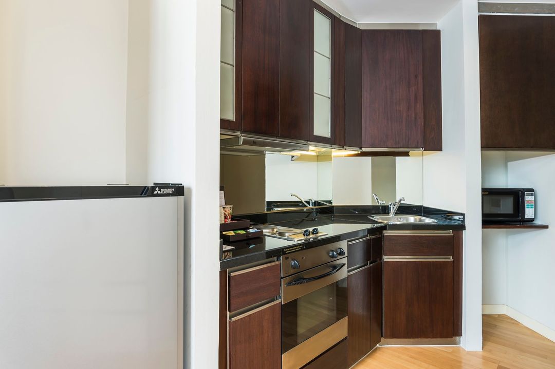 察殿恩博利套房酒店 (Emporium Suites by Chatrium)