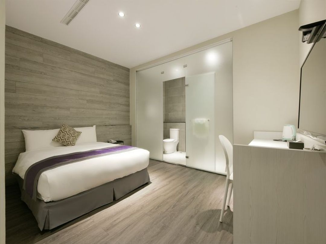 HSR Hotel