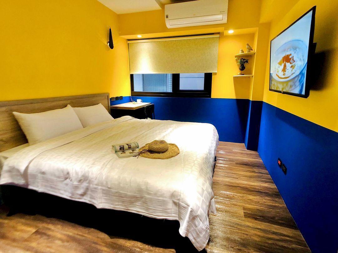 Journey Town Inn