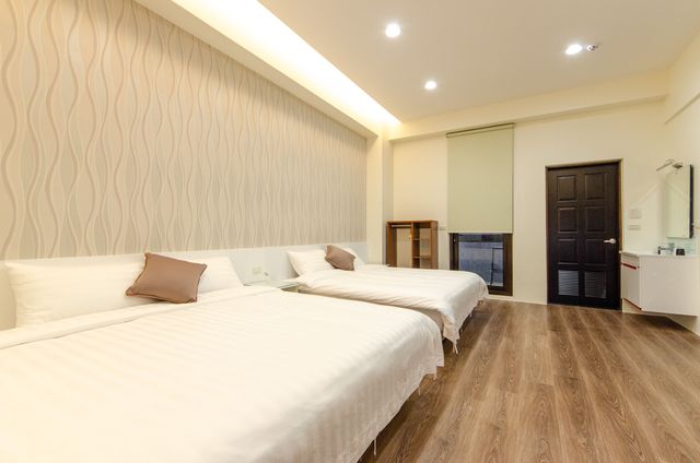 Play Tong Homestay-B202 Quadruple Room-6
