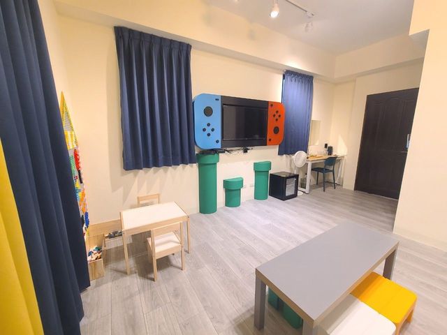 台南日光。森林親子民宿｜ktv&烤肉&電梯＆滑梯房&麻將、鄰近安平老街/漁光島-積木樂園四人房-6