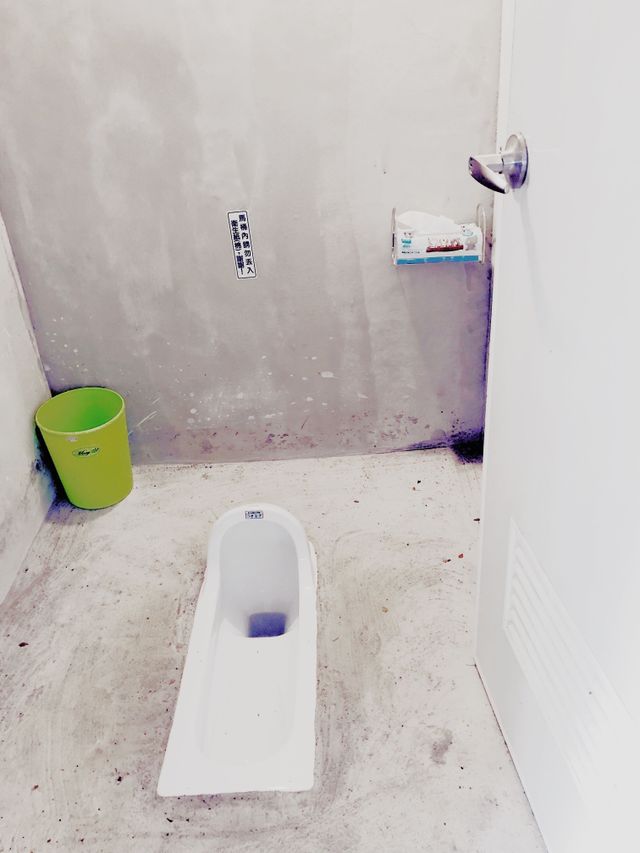 依杉林露營區｜彩虹雨棚營位！-【自搭帳】水泥地營區 11m*6m-6