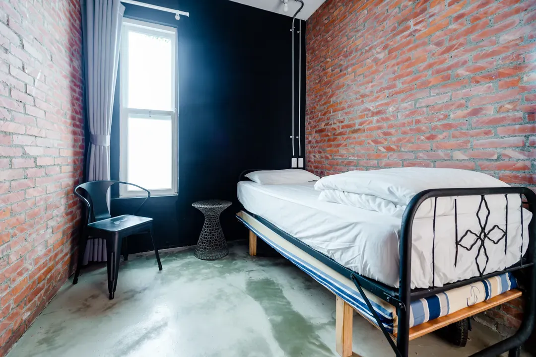 Tainan Weshare Hotel