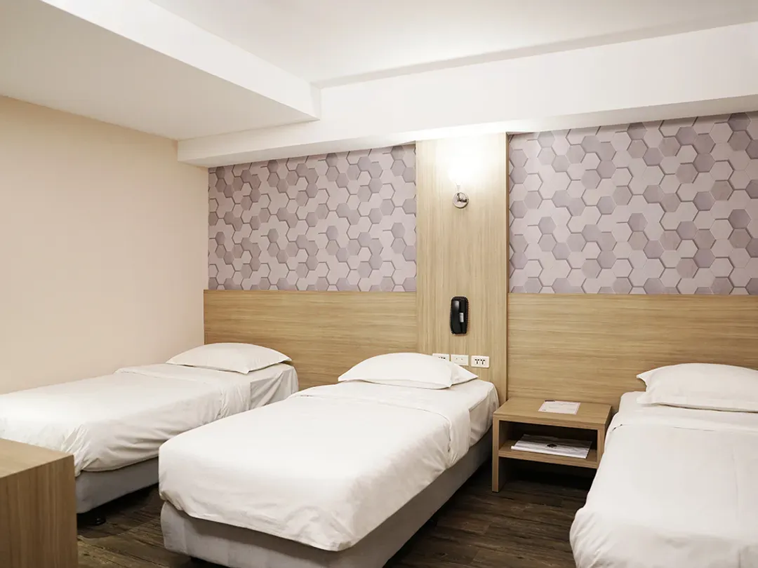 The Riverhotel International