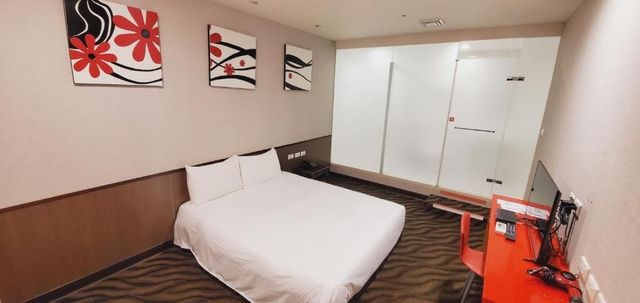 喜園旅店-標準雙人房 - 無窗-2