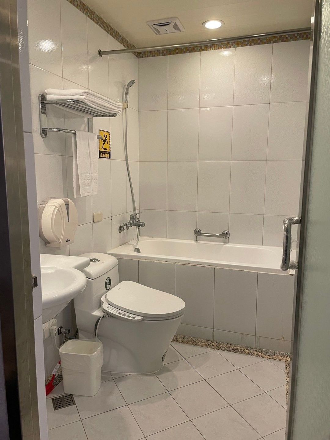 Hub hotel - Banqiao