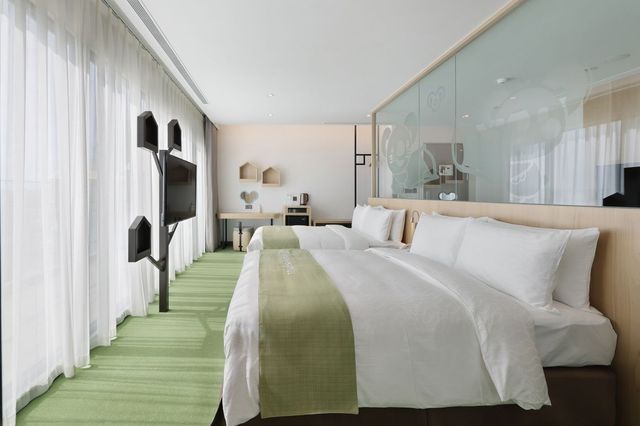 CHECK inn MAGI Kids Hotel-Deluxe Family Suite-4