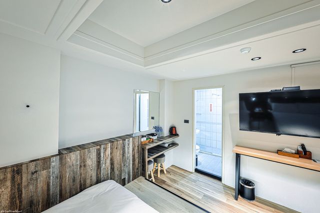 亞馨文旅 YesHome Hotel-豪華四人房-13