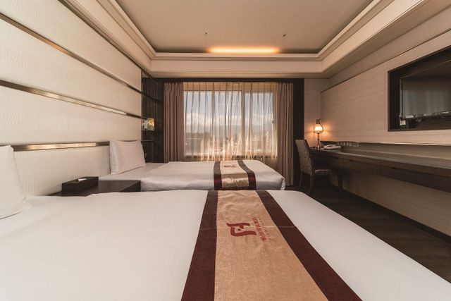 Fish Hotel Taitung-Deluxe Twin Room (Room only)-3