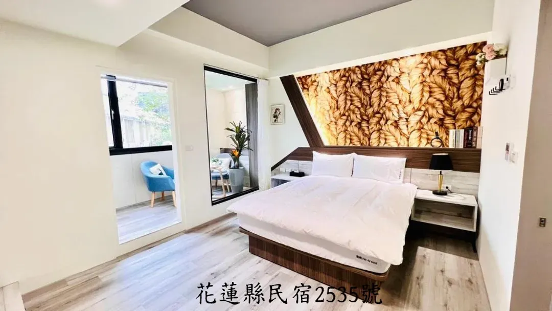 Chongfei/Go Around B&B & Restaurant