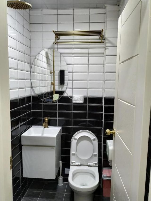 Backpacker Inn Hall 497-2-Boys' Backpack Room-7