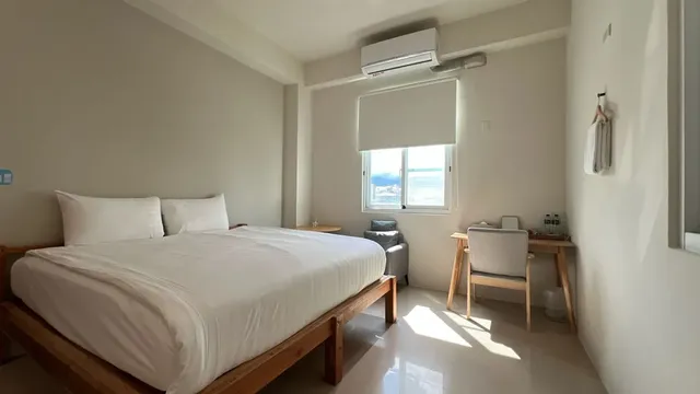 Shan Dawn Homestay-Small 4-person room-10