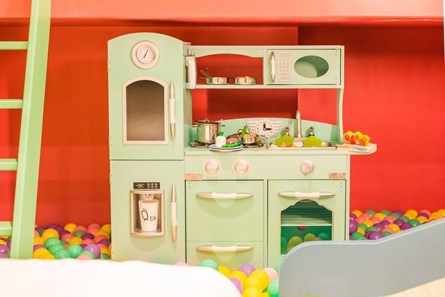 Kidsfun Hotel-Family Room 02-4