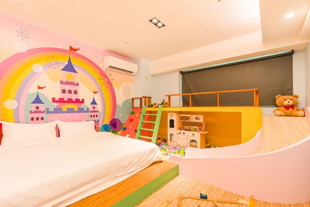 Kidsfun Hotel-Family Room 05-2