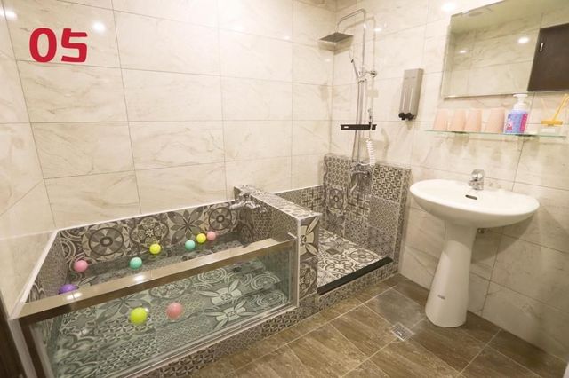 Kidsfun Hotel-Family Room 05-9
