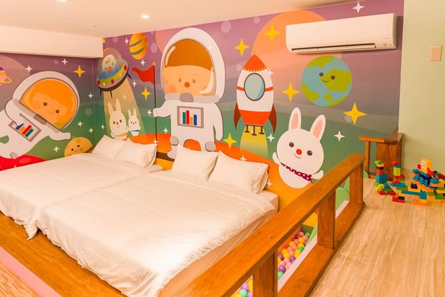 Kidsfun Hotel-Family Room 07-7