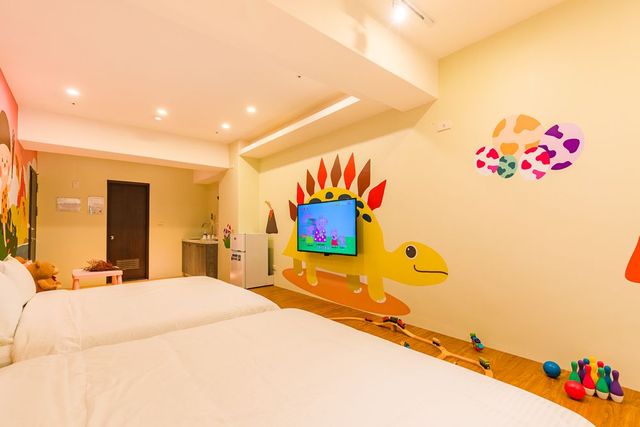 Kidsfun Hotel-Family Room 10-6