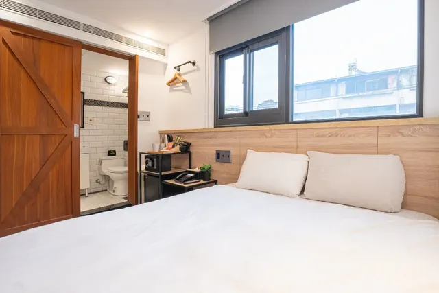 CHASE Hotel-Standard Double Room-1