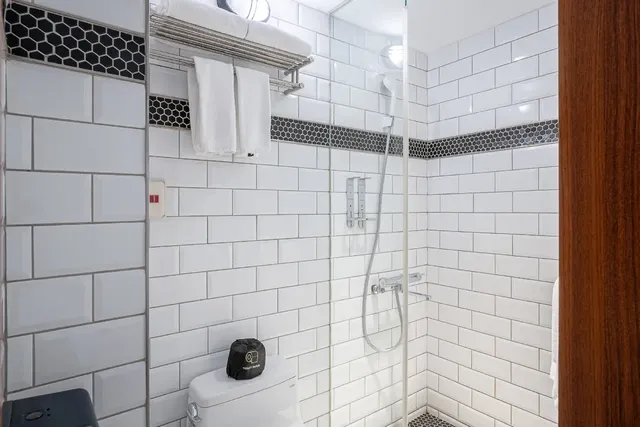 CHASE Hotel-Classic Double Room-7