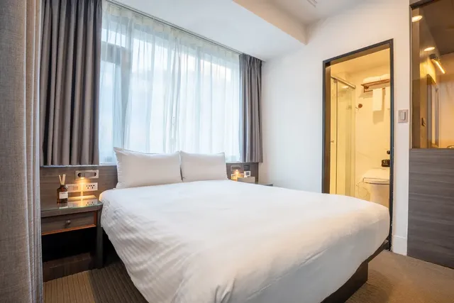 Dream Mansion Hotel-Superior Double Room-1