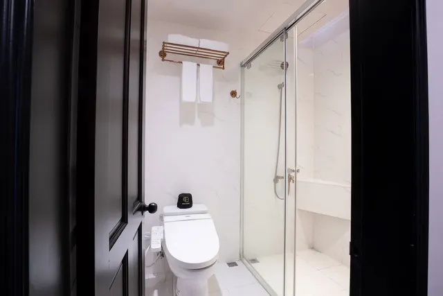 Dream Mansion Hotel-Classic Double Room-10