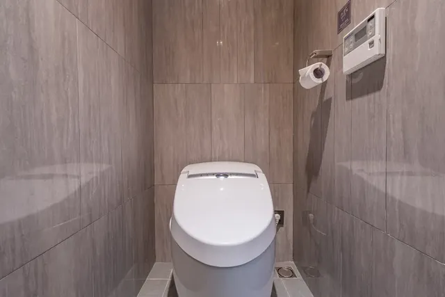 CHECK inn Taichung LiMing-Standard Twin Room-8