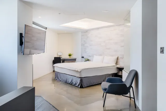 CHECK inn Taichung LiMing-Superior Double Room-11