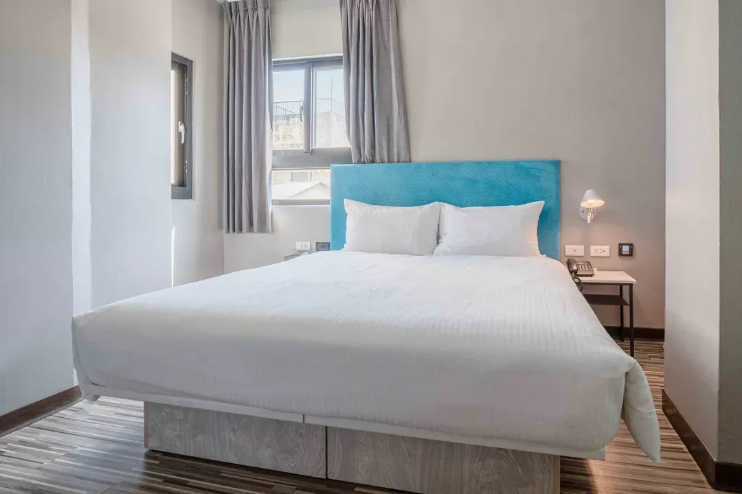 CHECK inn Taichung Ziyou