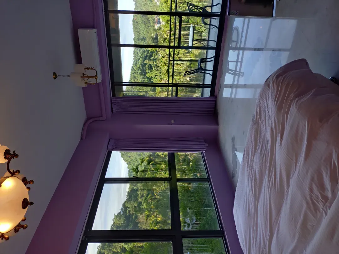 貓囒山會館｜可16-17人包棟