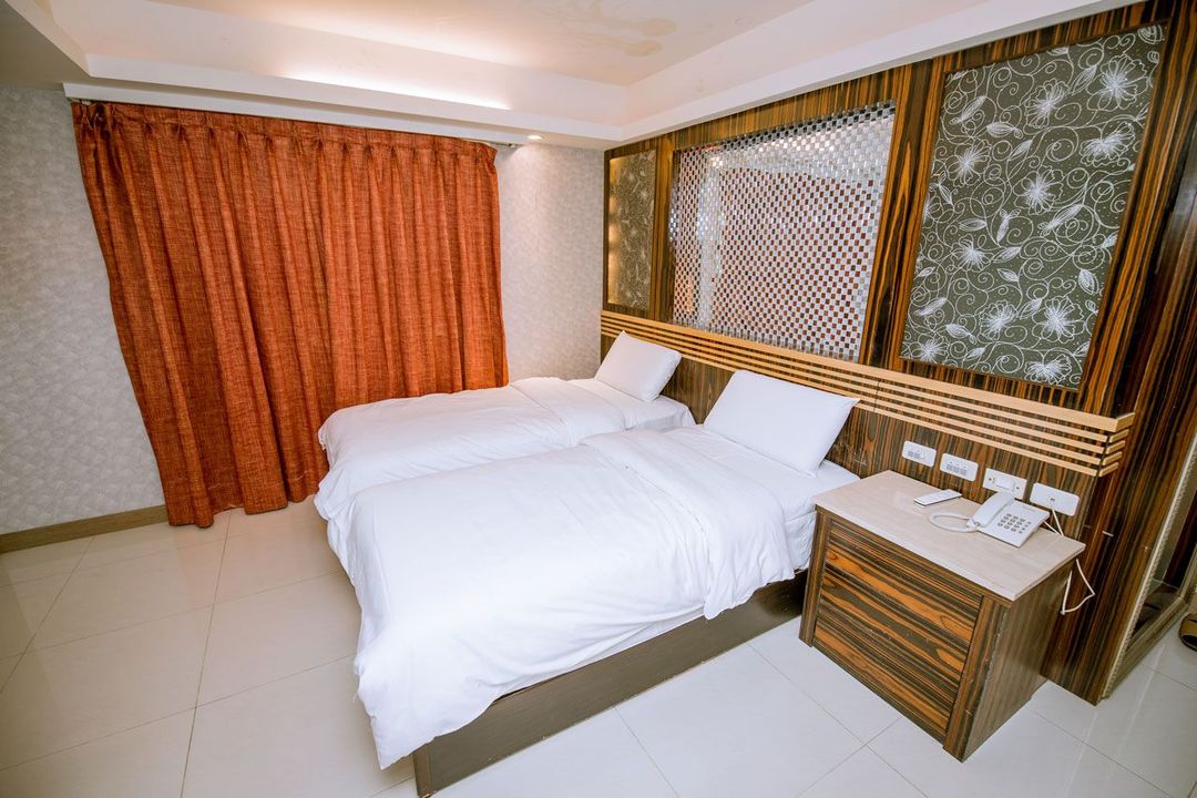Guide Hotel Taipei Xinyi (HolyPro)