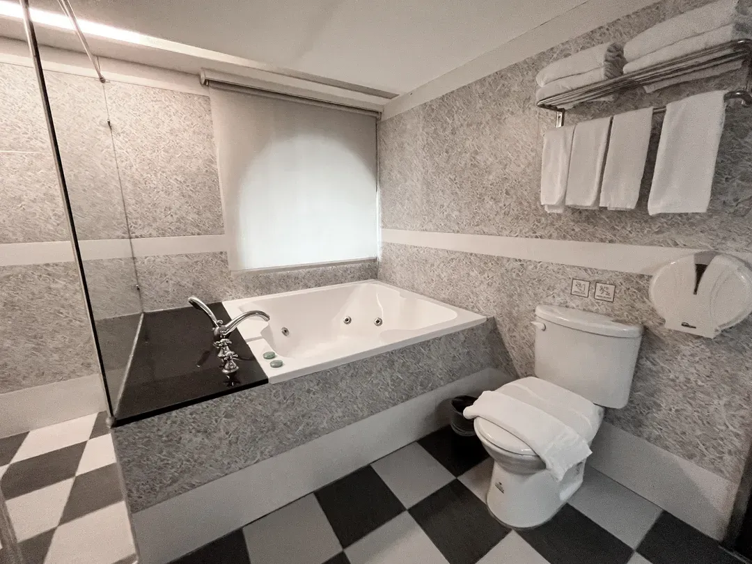 Guide Hotel Taipei Xinyi (HolyPro)