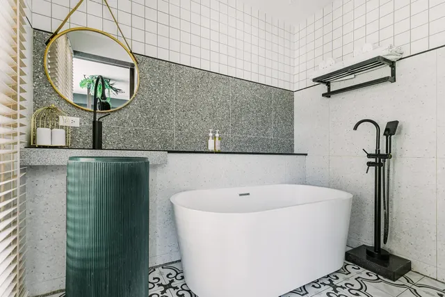 Nan Nan-Classic Quadruple Room with Bathtub-401-12