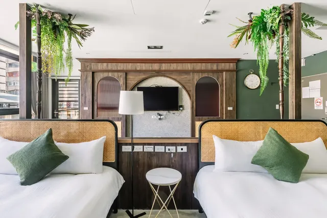 Nan Nan-Classic Quadruple Room with Bathtub-401-4