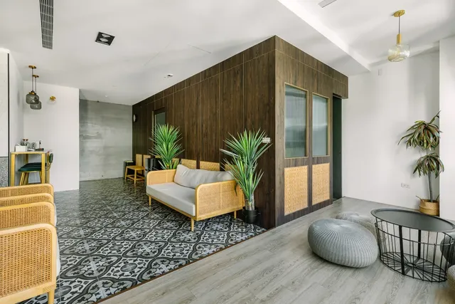 Nan Nan-Two-Bedroom Suite with Bathtub-301-6