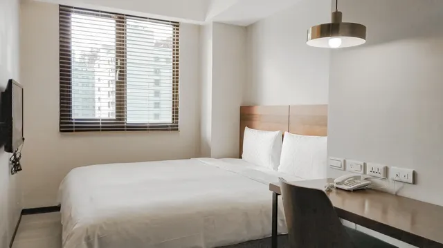 CHECK inn Express Taipei Station-Superior Double Room-1