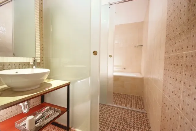 CHECK inn Express Taipei Station-Deluxe Quadruple Room-7