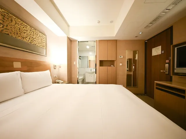 承攜行旅台北台大-承美雙人客房 (無窗)-7