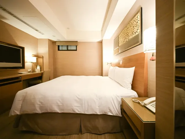承攜行旅台北台大-承美雙人客房 (無窗)-2