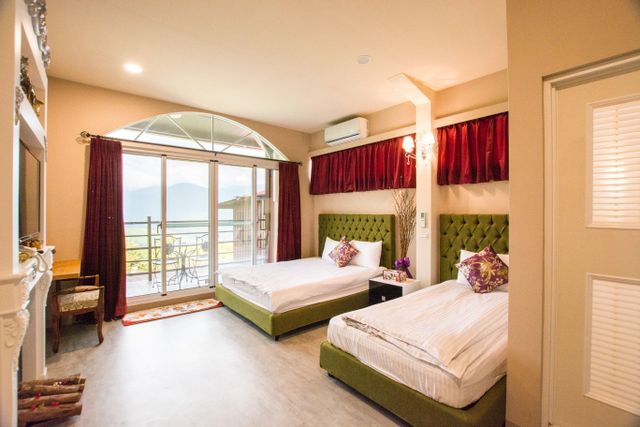 EMOH holiday estate-Double Room|Themed Suite-9
