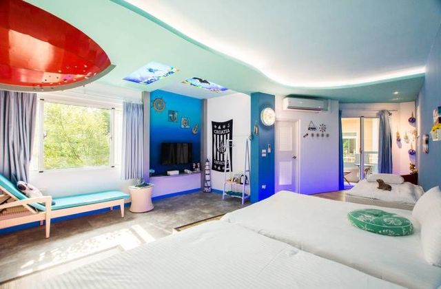 EMOH holiday estate-Quadruple Room|Themed Suite-7